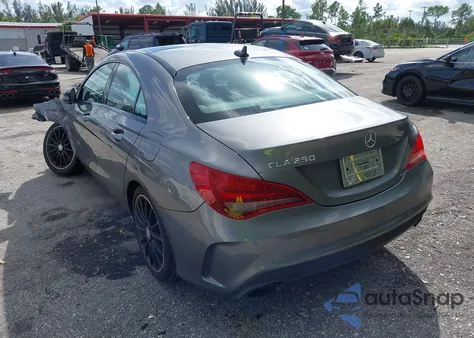 2014 Mercedes-Benz Cla 250 z USA, uszkodzony, nr VIN WDDSJ4EB1EN027814